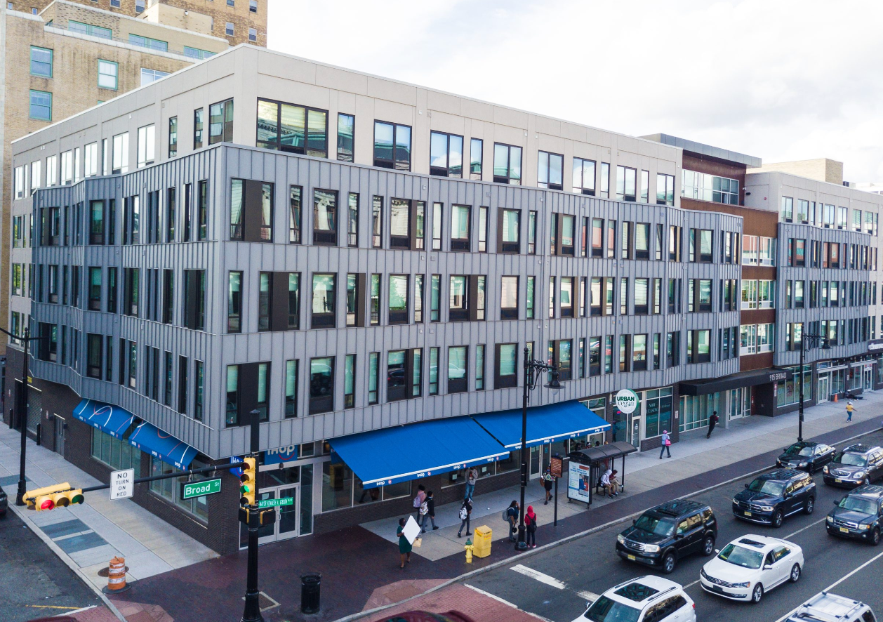915 Broad Street – Newark, NJ